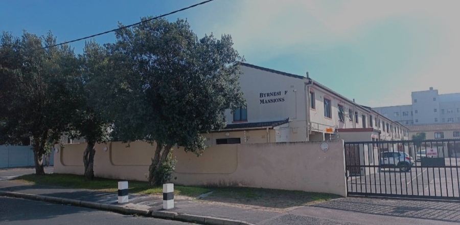  Bedroom Property for Sale in Wynberg Western Cape